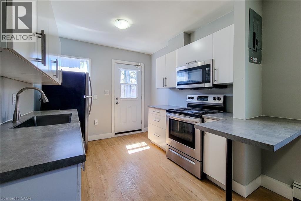 304 Barton Street E Unit# A, Hamilton, ON - Indoor Photo Showing Kitchen With Stainless Steel Kitchen