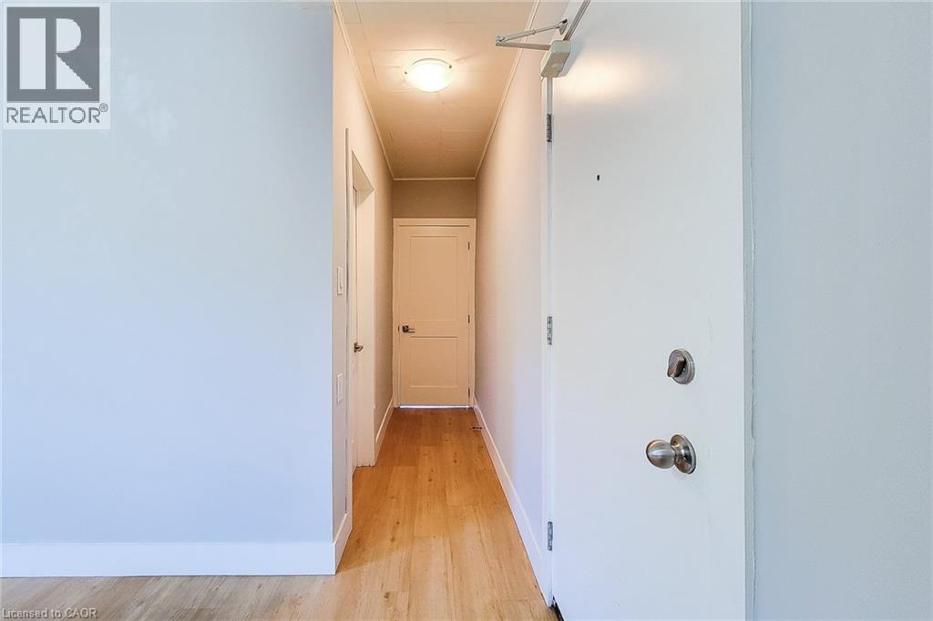 304 Barton Street E Unit# A, Hamilton, ON - Indoor Photo Showing Other Room