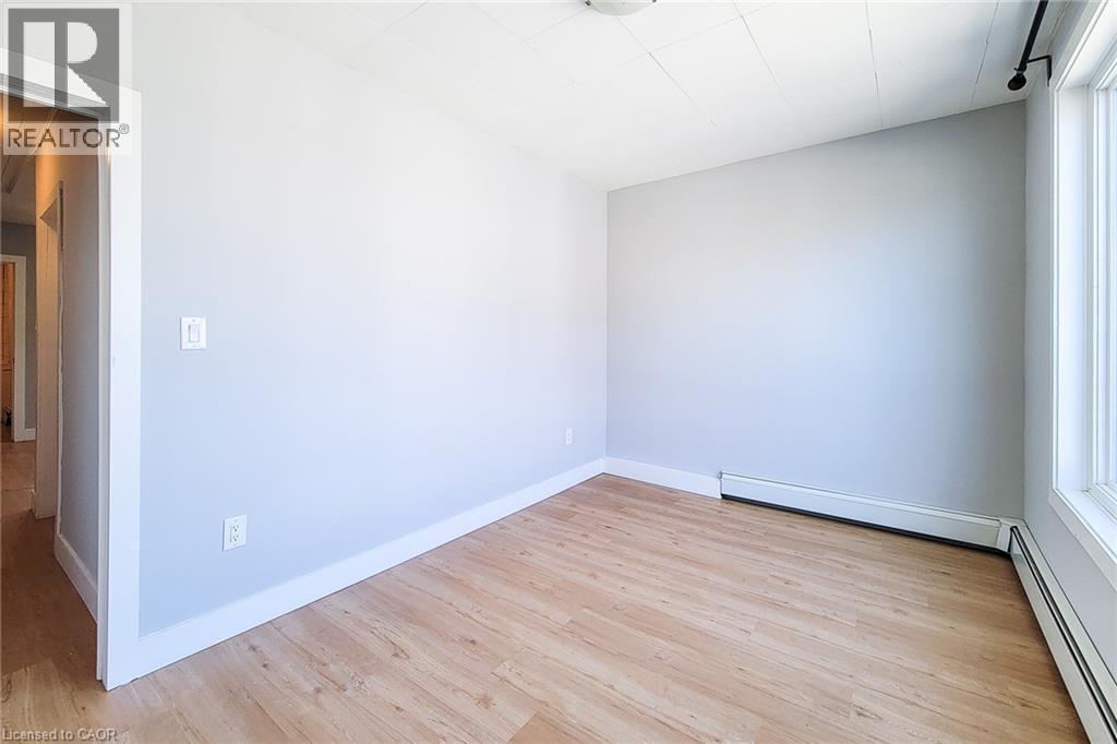 304 Barton Street E Unit# A, Hamilton, ON - Indoor Photo Showing Other Room