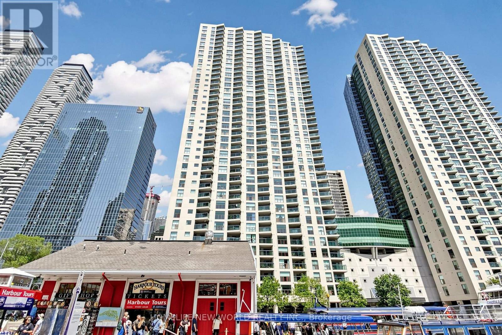 3512 - 99 Harbour Square, Toronto, ON - Outdoor With Facade