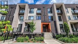 8 - 10 MARQUETTE AVENUE Toronto, ON M6A 1X9