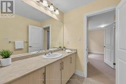 Ensuite Bath -