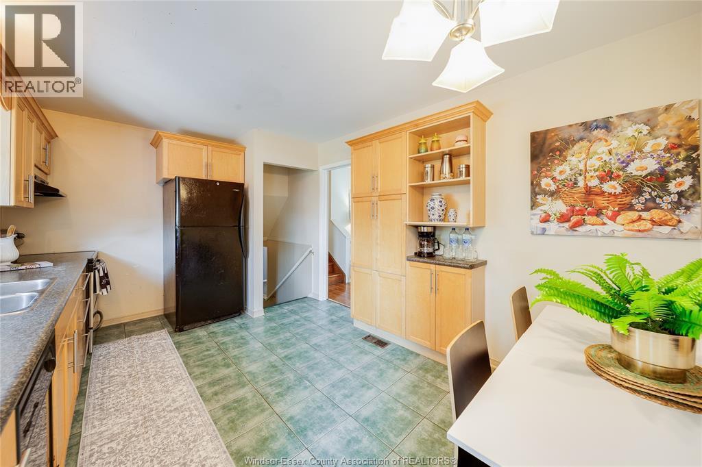 381 Carling, Windsor, ON - Indoor Photo Showing Other Room