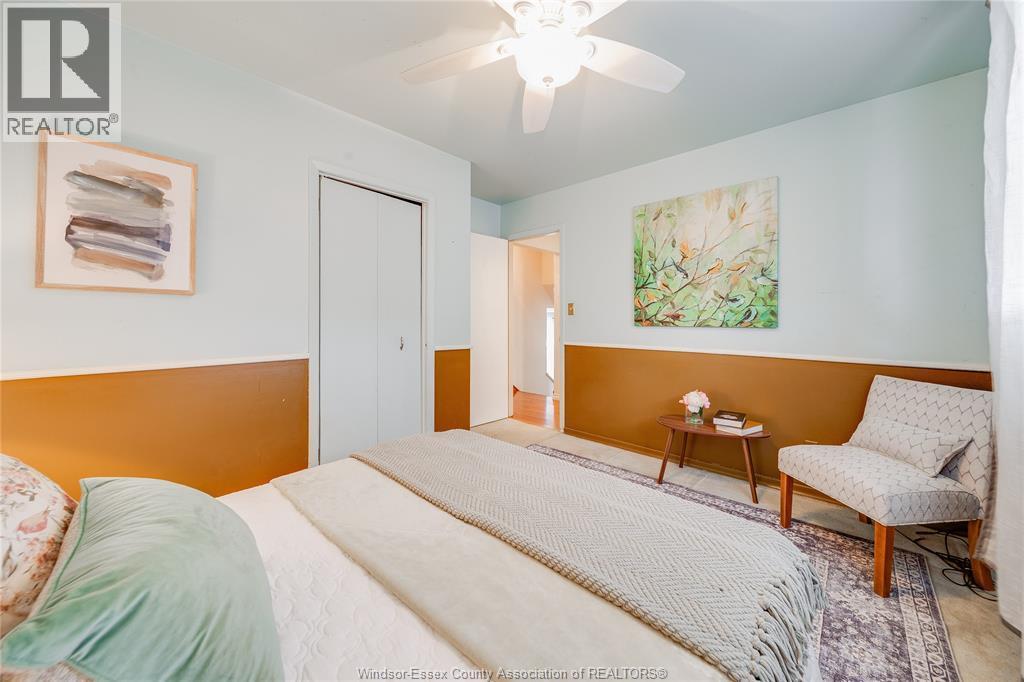 381 Carling, Windsor, ON - Indoor Photo Showing Bedroom