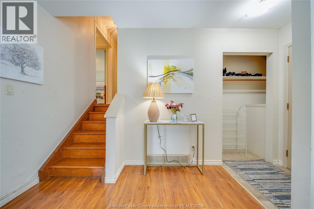381 Carling, Windsor, ON - Indoor Photo Showing Other Room