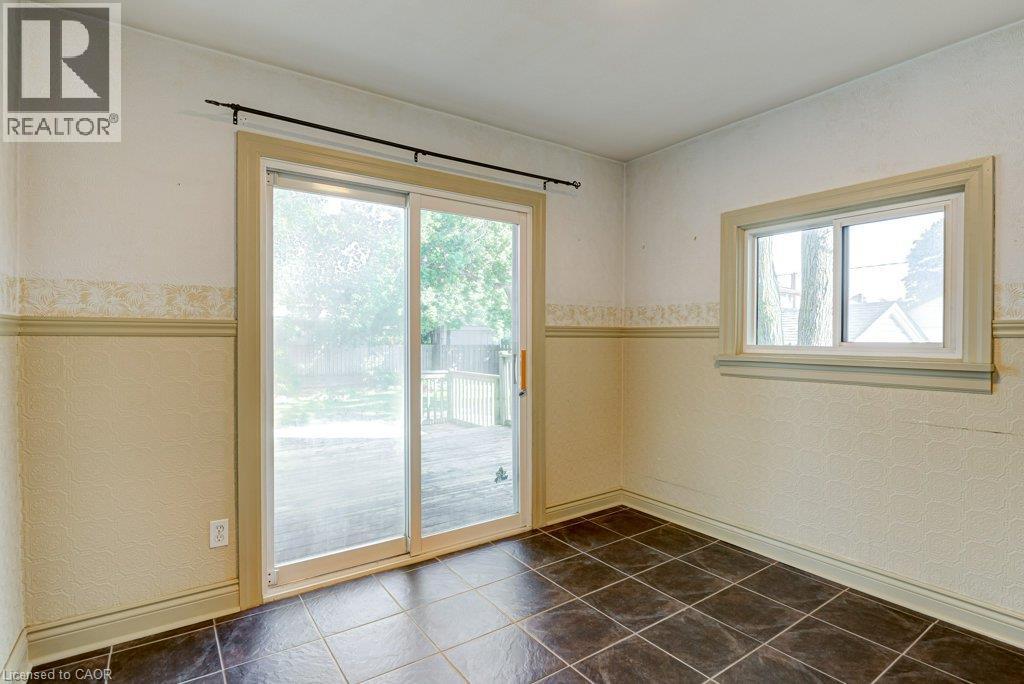 99 Shantz Lane, Kitchener, ON - Indoor Photo Showing Other Room