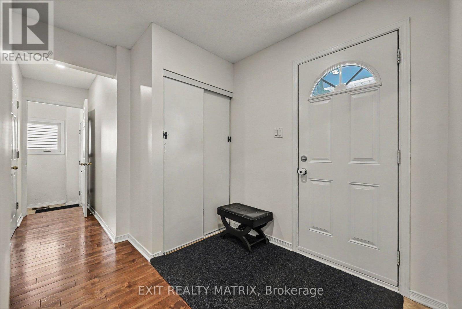 627 Chenier Way, Ottawa, ON - Indoor Photo Showing Other Room