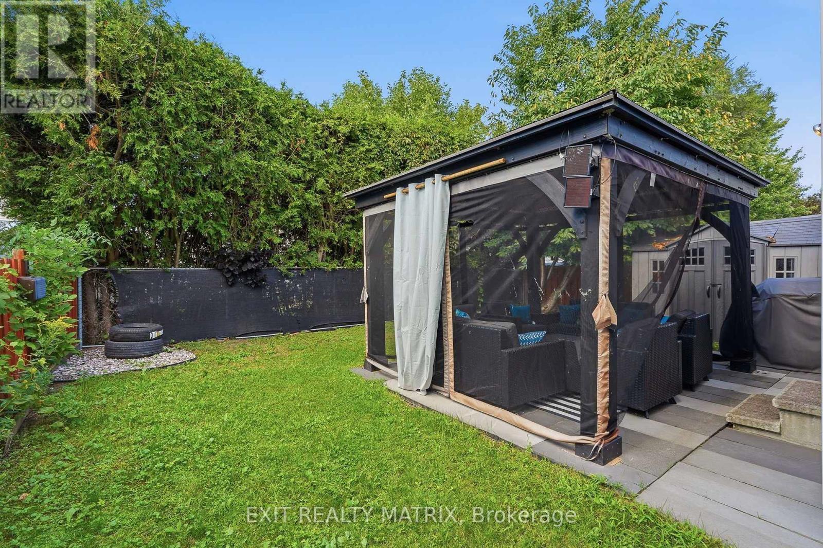 627 Chenier Way, Ottawa, ON - Outdoor