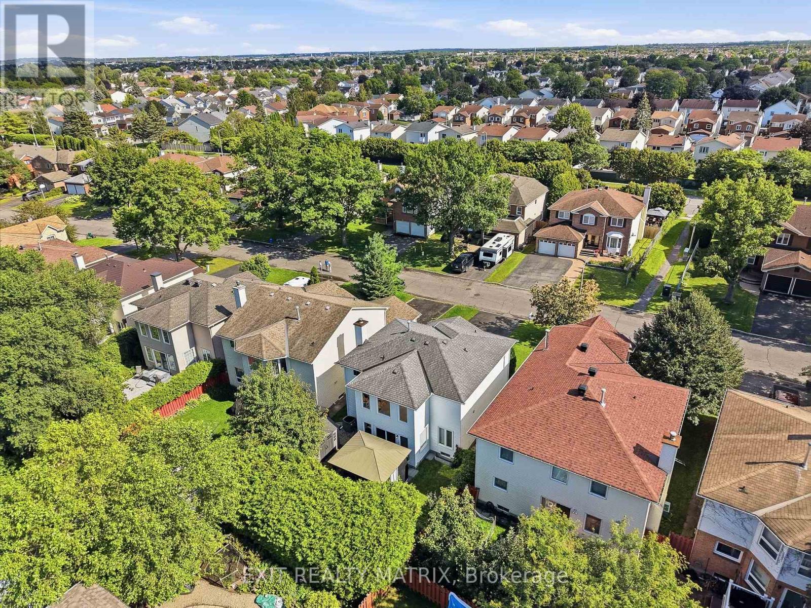 627 Chenier Way, Ottawa, ON - Outdoor With View
