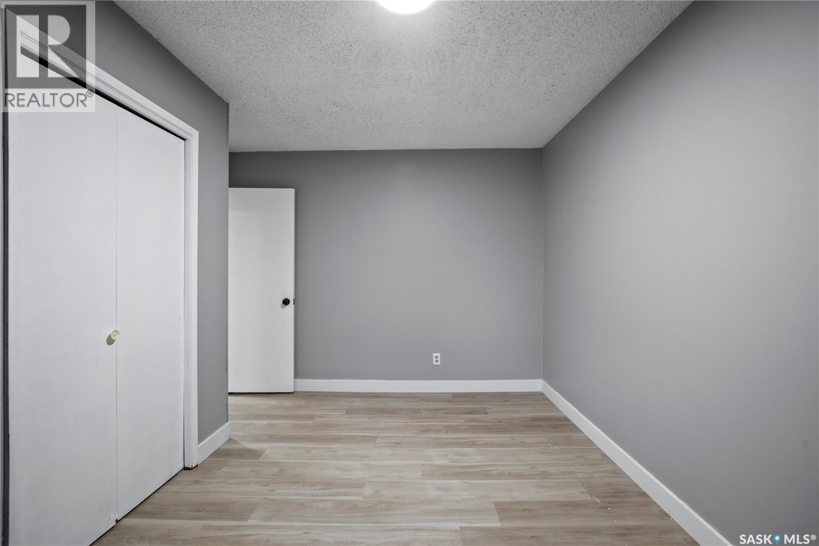 2225 Bedford Avenue E, Regina, SK - Indoor Photo Showing Other Room