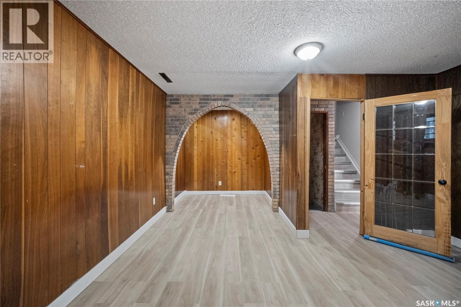 2225 Bedford Avenue E, Regina, SK - Indoor Photo Showing Other Room