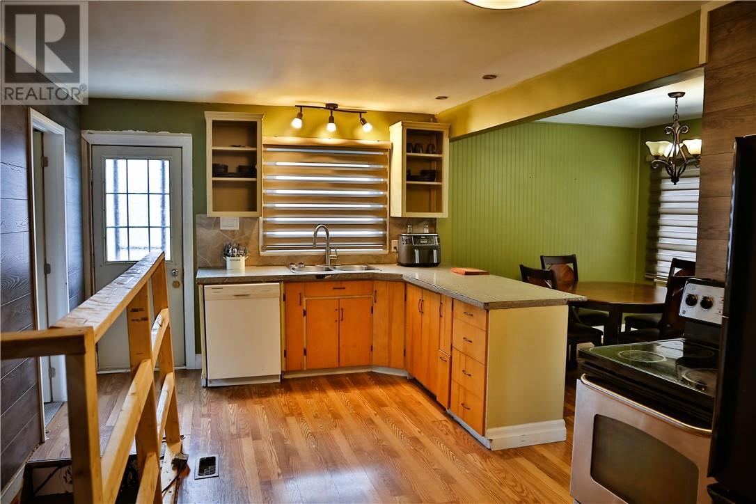 40 Vaughan, Capreol, ON - Indoor Photo Showing Other Room