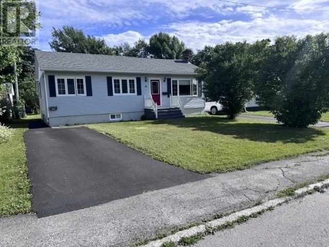 29 Hawker Crescent, Gander, NL - Outdoor