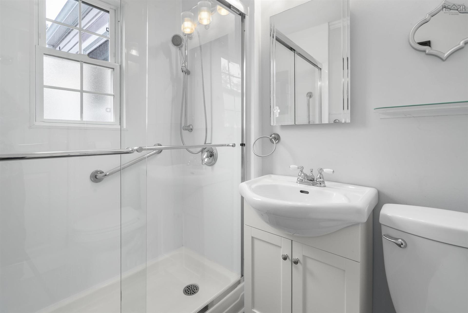 3206 Micmac Street, Halifax, NS - Indoor Photo Showing Bathroom