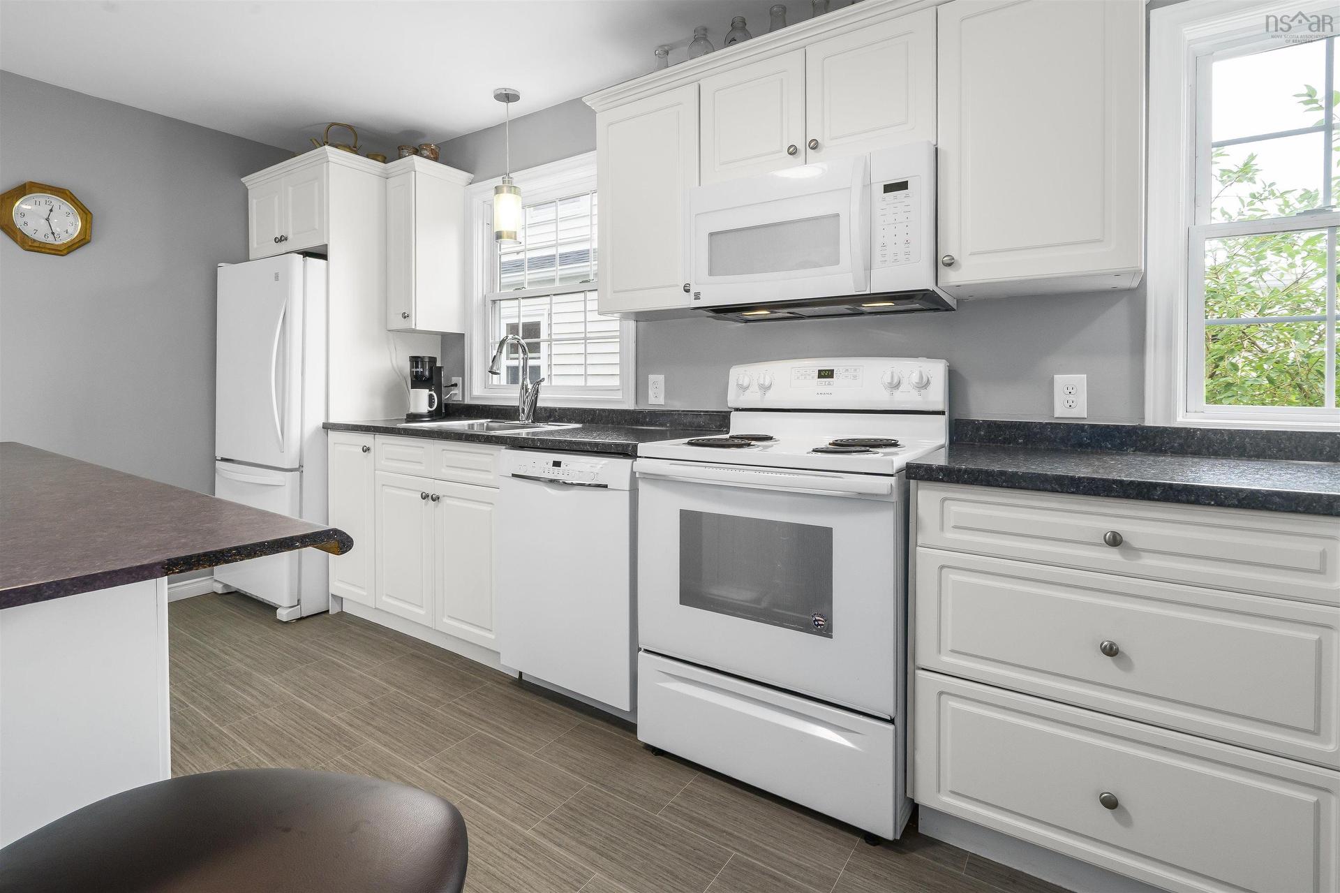 3206 Micmac Street, Halifax, NS - Indoor Photo Showing Kitchen