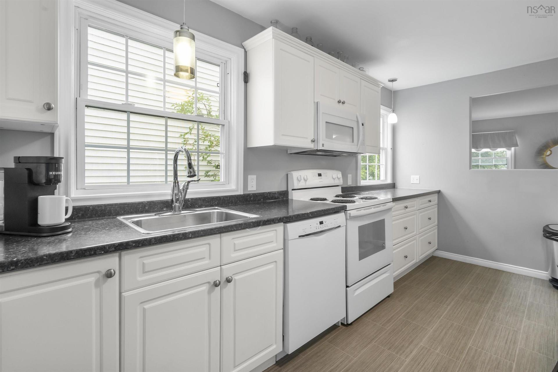 3206 Micmac Street, Halifax, NS - Indoor Photo Showing Kitchen