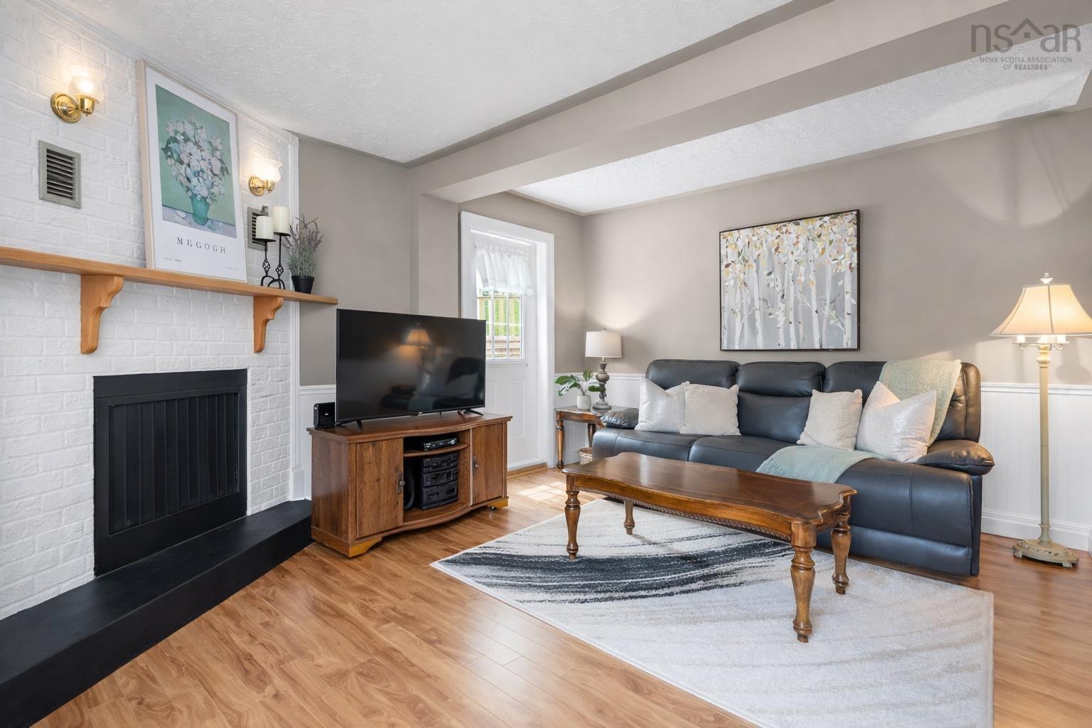 88 Armada Drive, Halifax, NS - Indoor Photo Showing Living Room With Fireplace