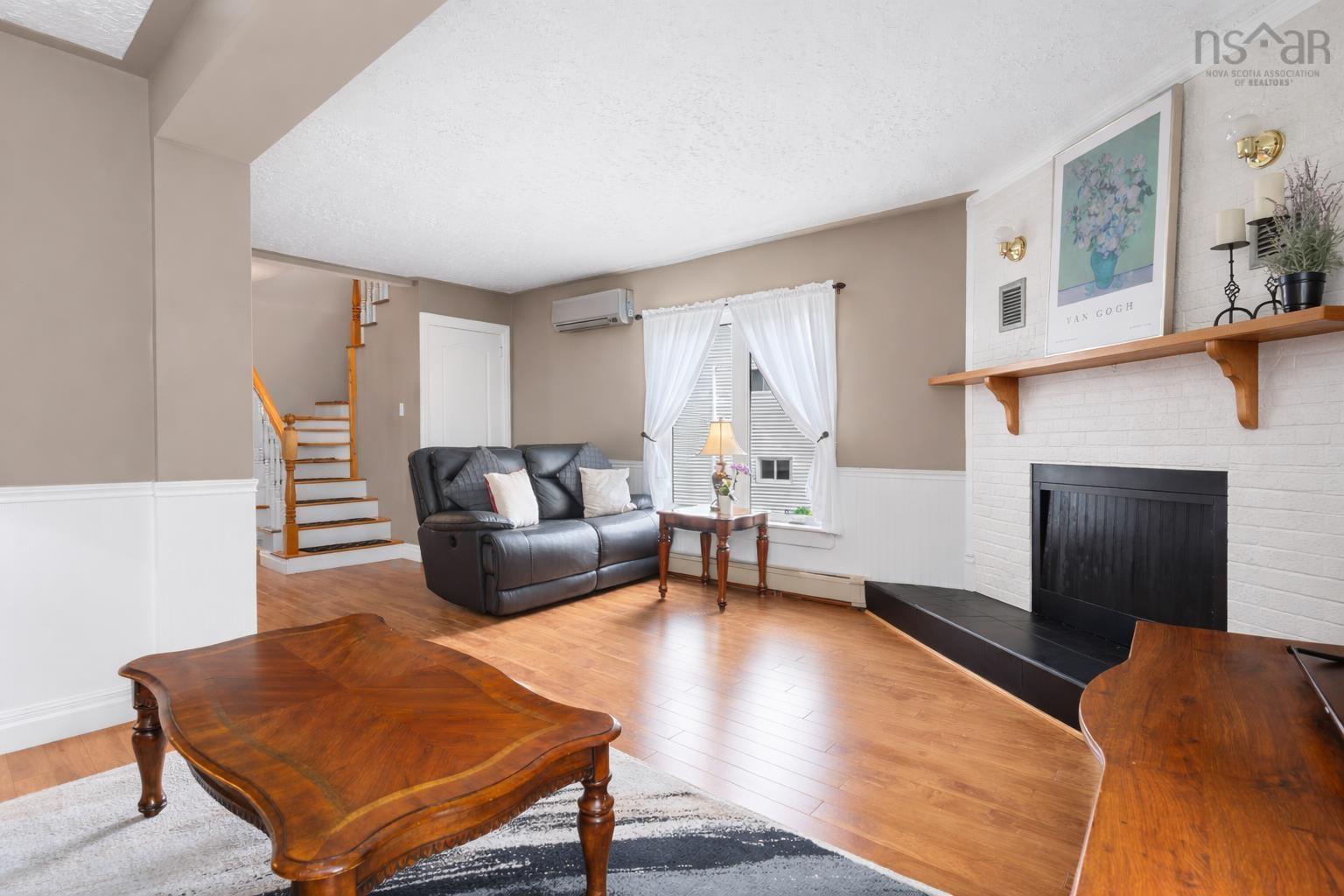 88 Armada Drive, Halifax, NS - Indoor Photo Showing Living Room With Fireplace