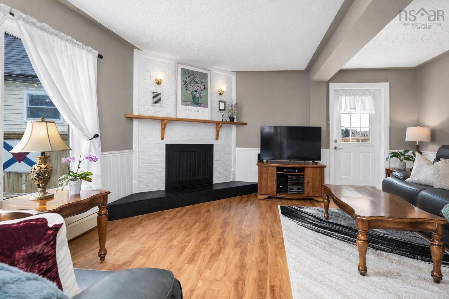 88 Armada Drive, Halifax, NS - Indoor Photo Showing Living Room With Fireplace