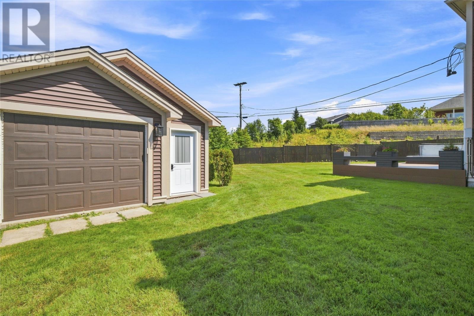 65 Cheyne Drive, St. John'S, NL - Outdoor