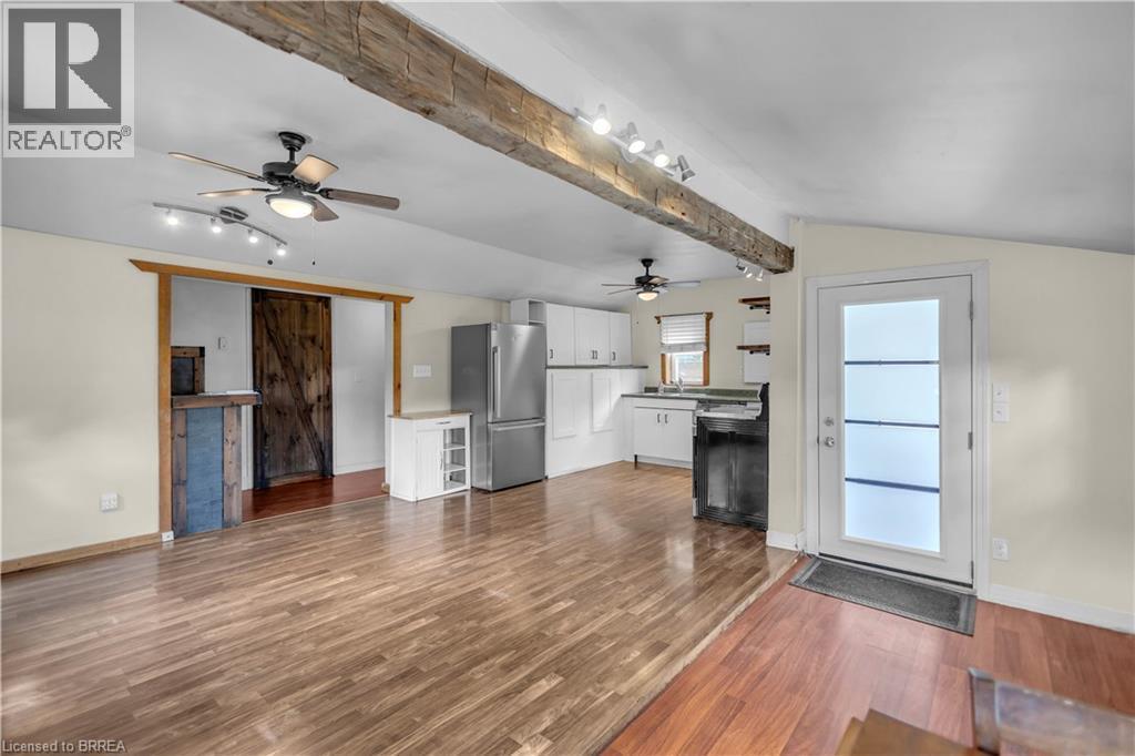995 Mcdowell Road E, Simcoe, ON - Indoor Photo Showing Kitchen