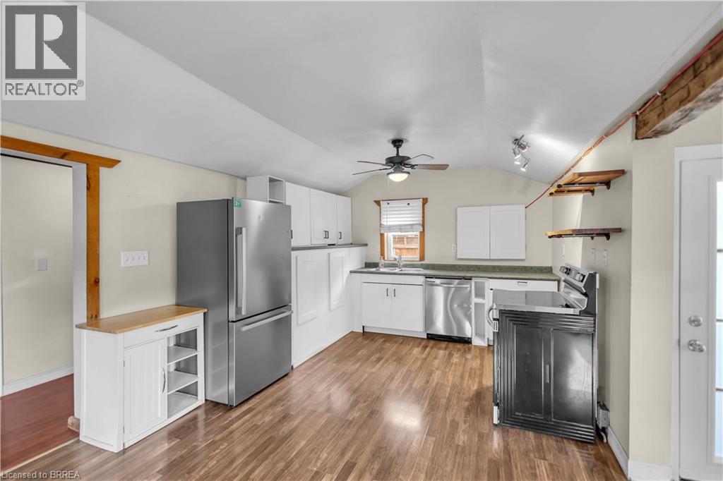 995 Mcdowell Road E, Simcoe, ON - Indoor Photo Showing Kitchen