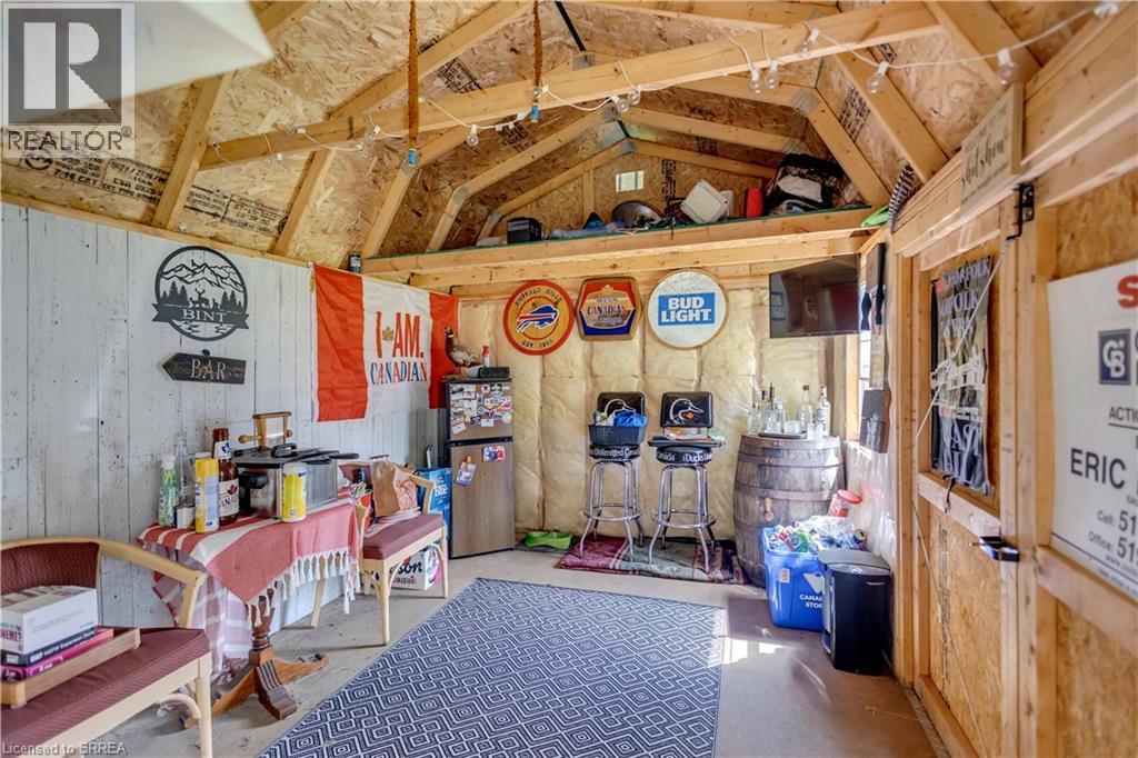 995 Mcdowell Road E, Simcoe, ON - Indoor