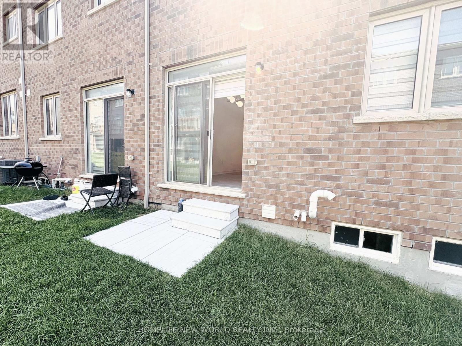 966 Cormorant Path, Pickering, ON - With Exterior