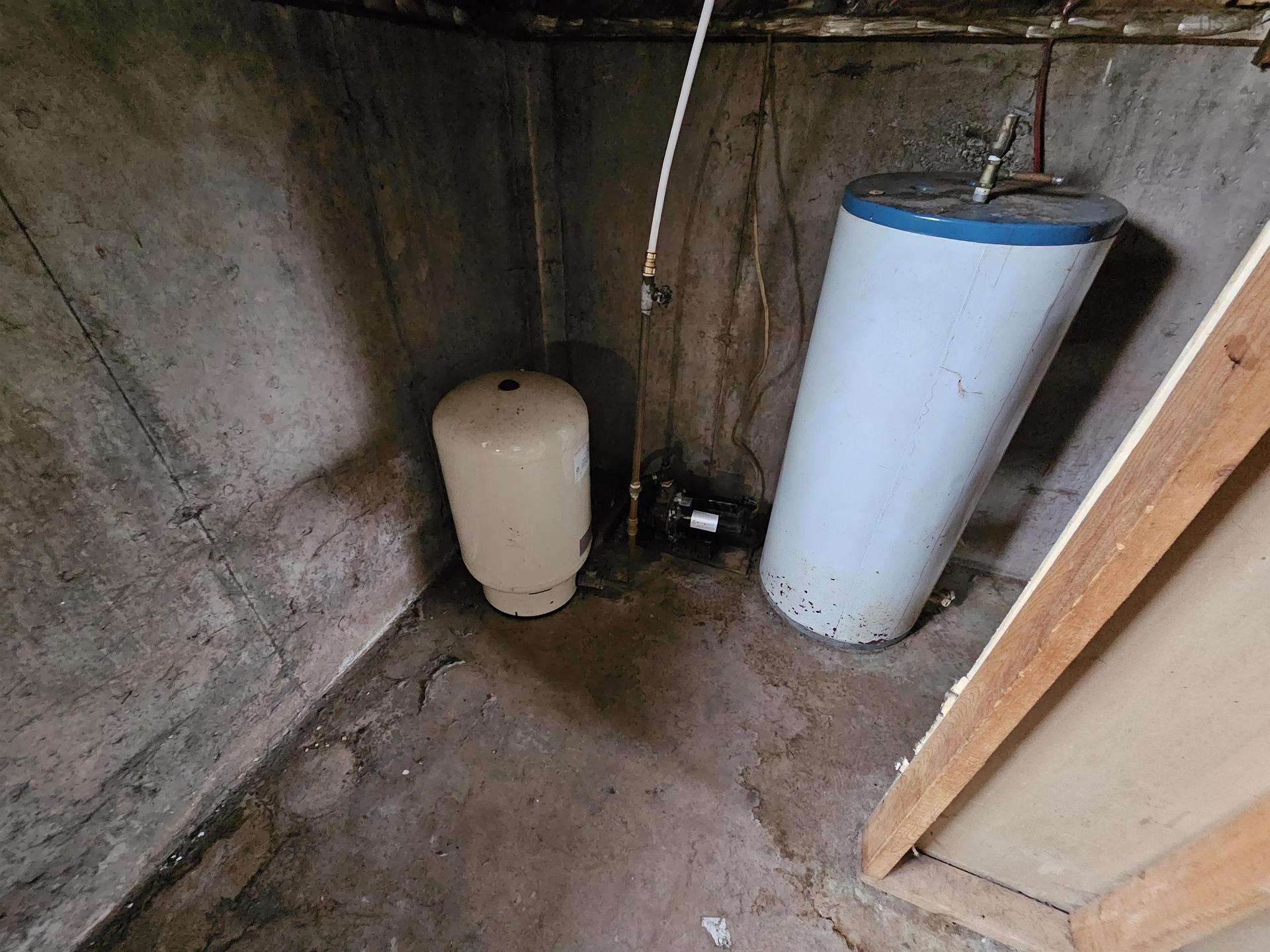 131 Old Halifax Road, Stanley, NS - Indoor Photo Showing Basement