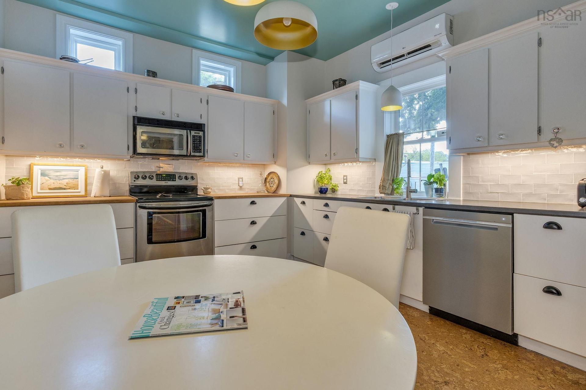 5822 / 5824 Charles Street, Halifax, NS