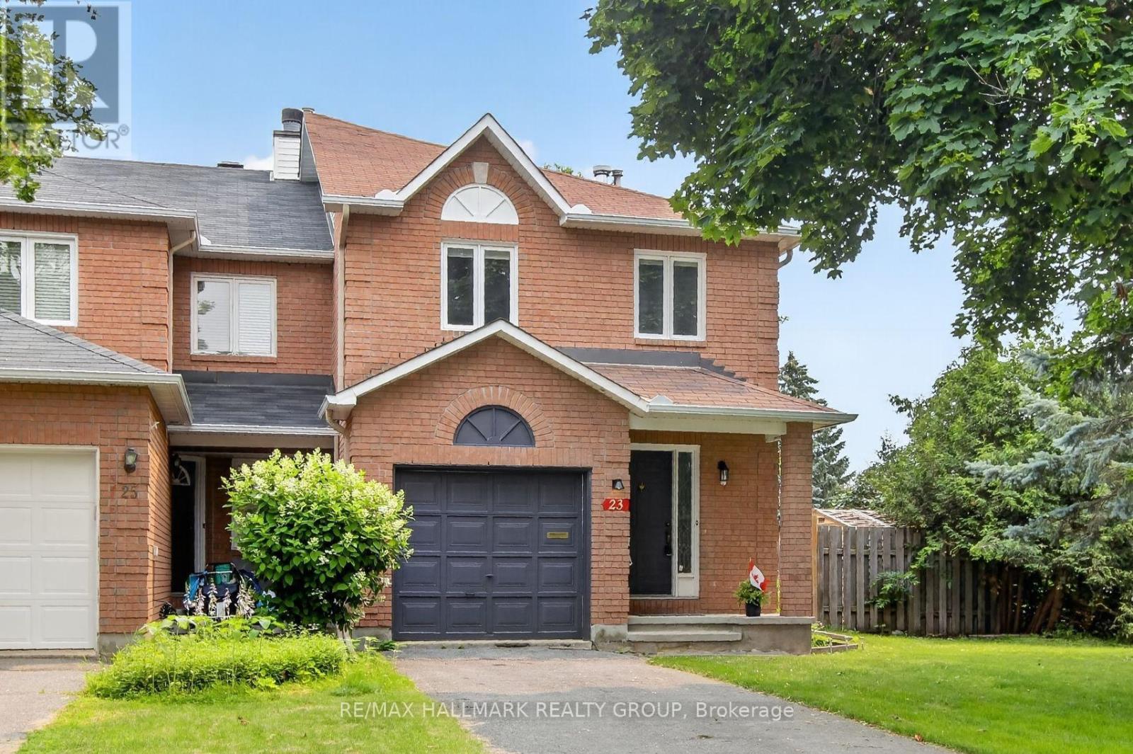 23 Whitegate Crescent, Ottawa, ON - Outdoor With Facade