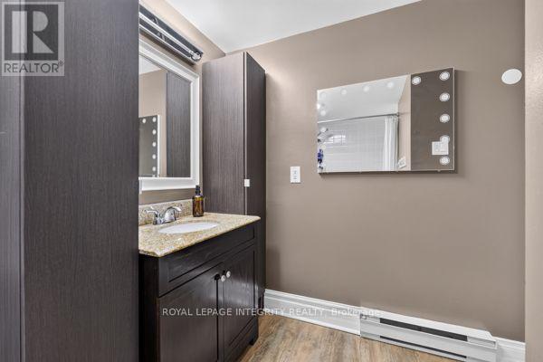 404 - 345 Centrum Boulevard, Ottawa, ON - Indoor Photo Showing Bathroom