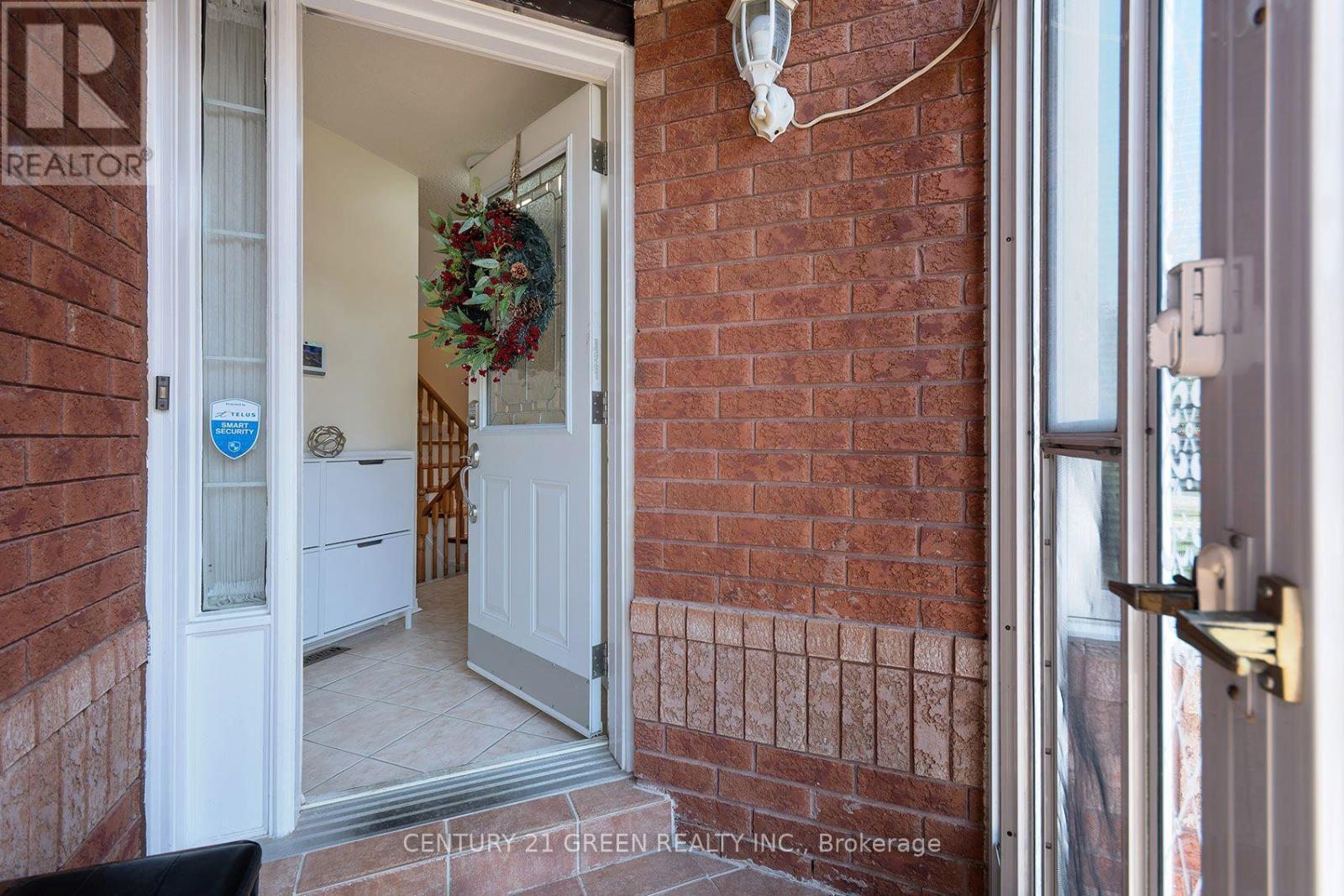 5806 Mersey Street, Mississauga, ON - With Exterior