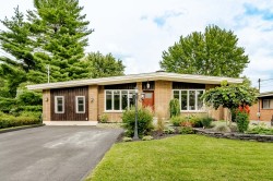 476 Rue Dolbeau Sherbrooke (Fleurimont), QC J1G 2Z7