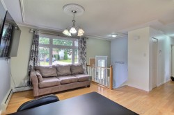 Salon - 