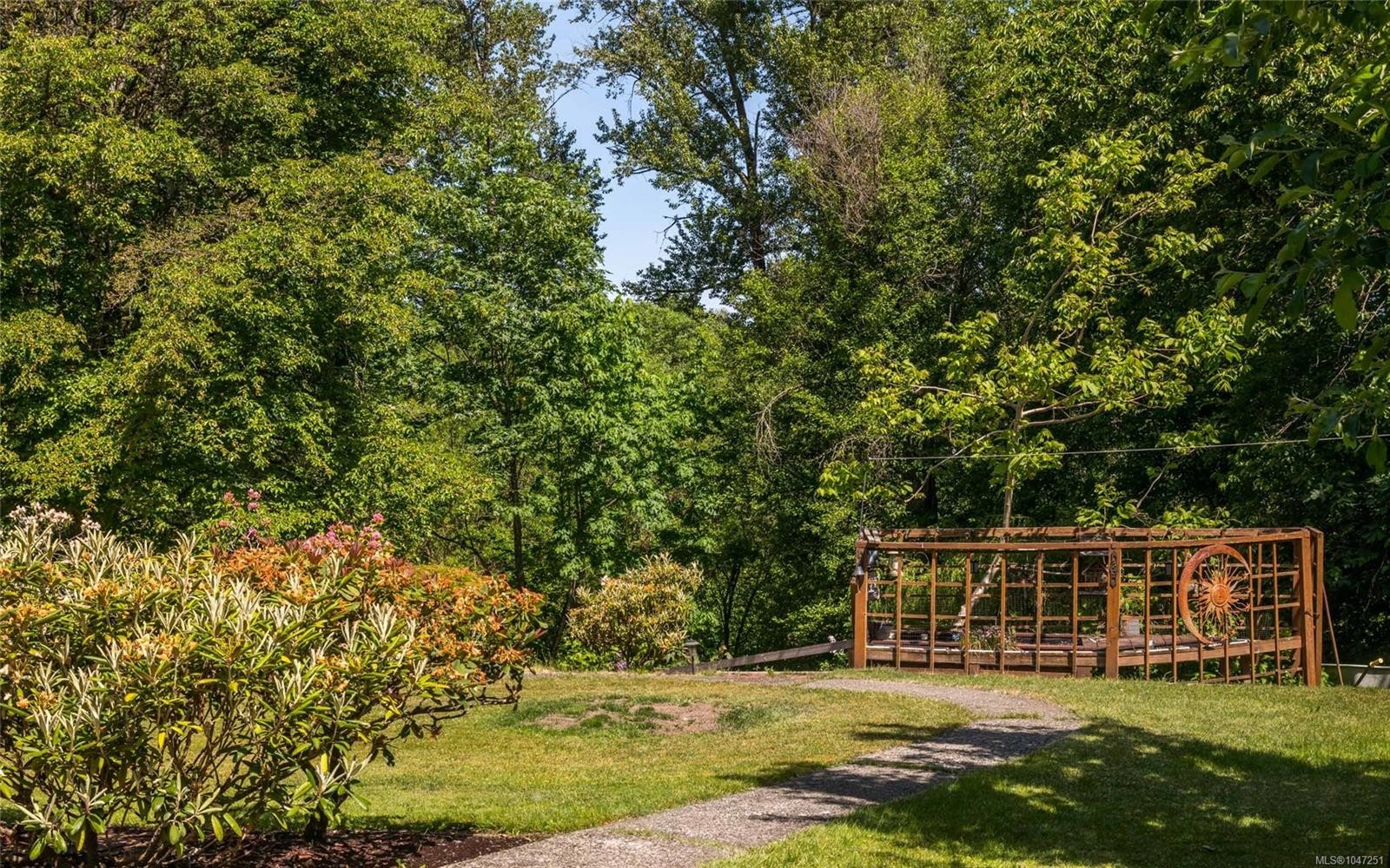 2889 Philip St, Duncan, BC