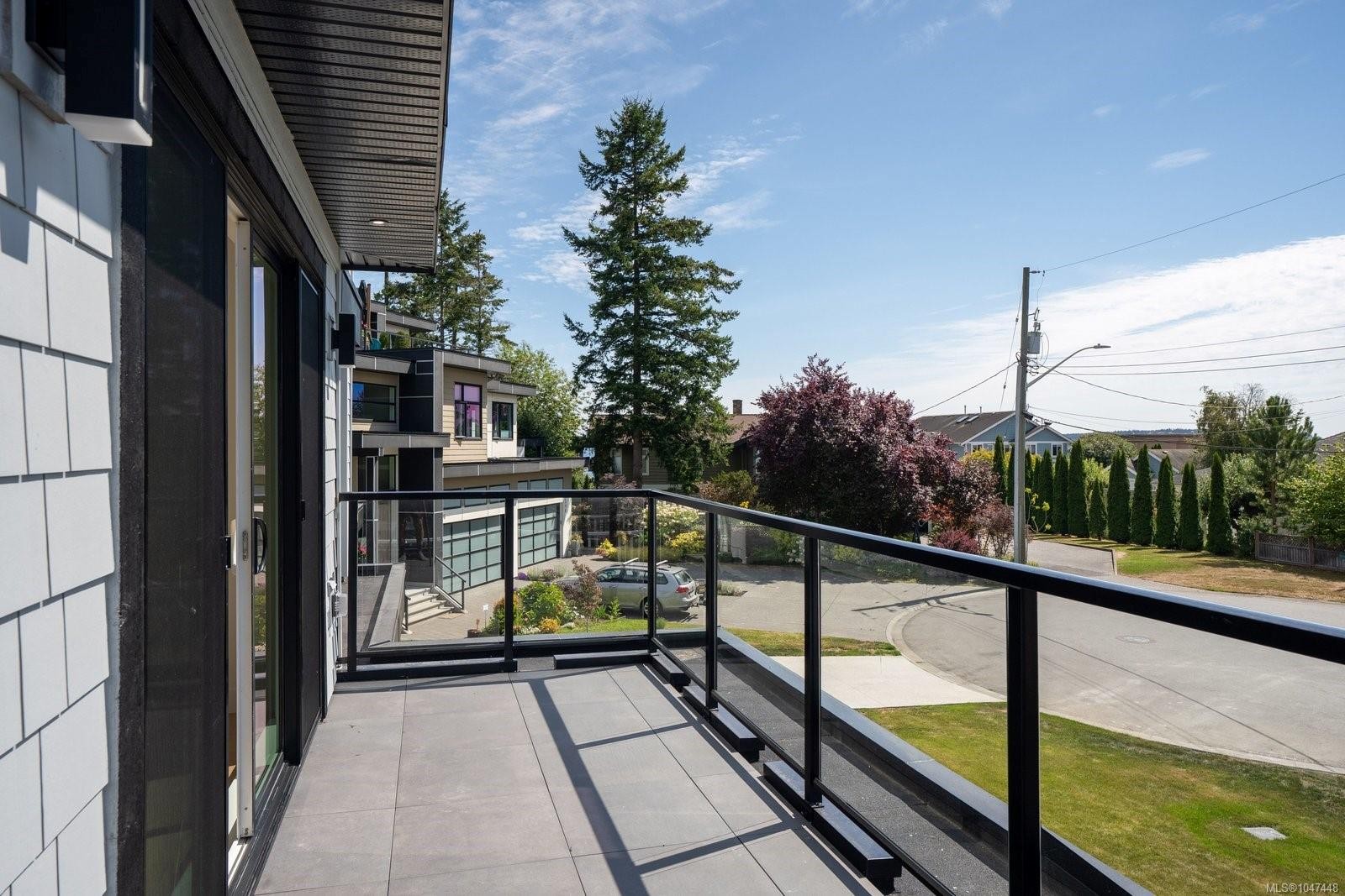 2292 Gail Pl, Sidney, BC - Outdoor With Exterior