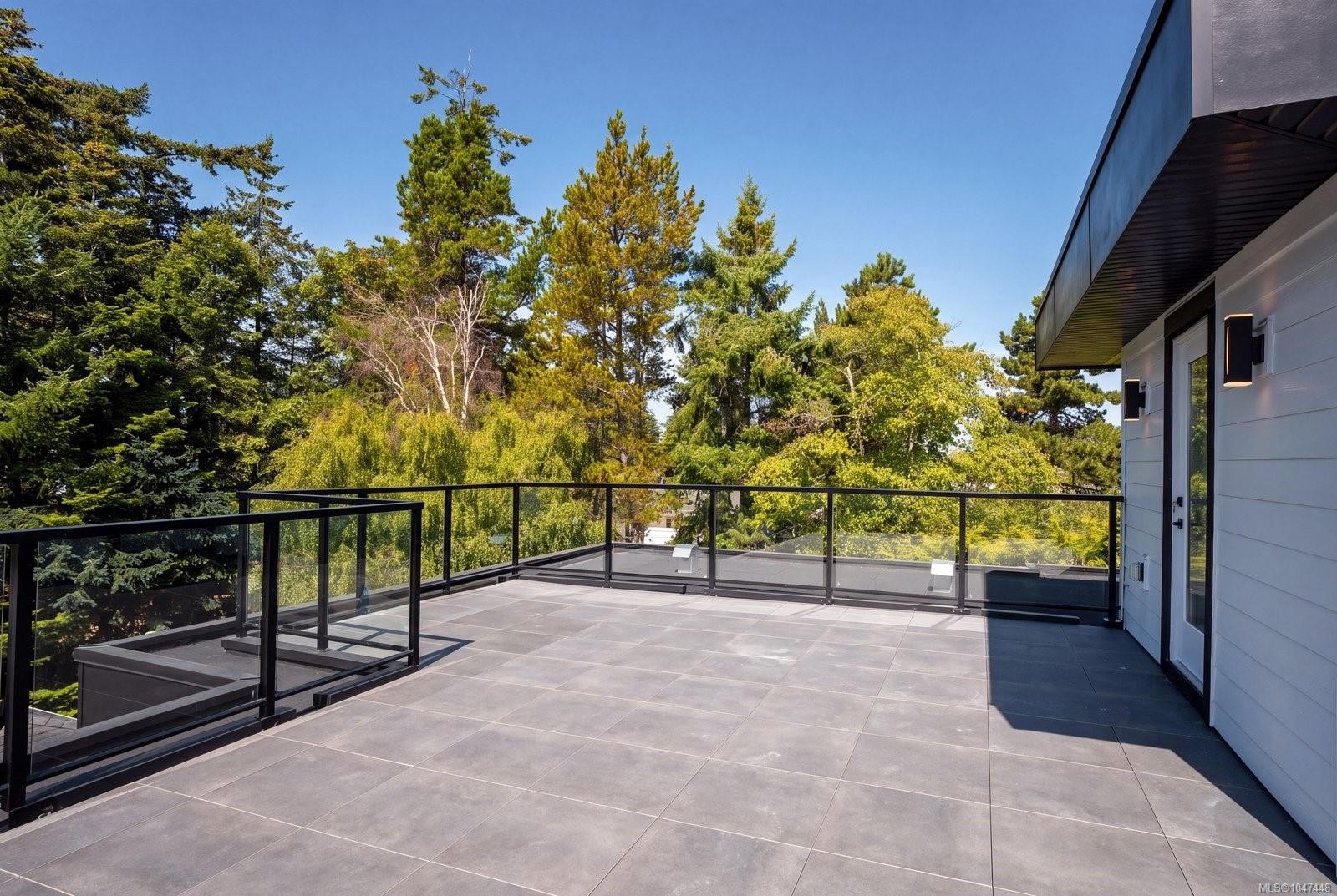 2292 Gail Pl, Sidney, BC - Outdoor With Exterior