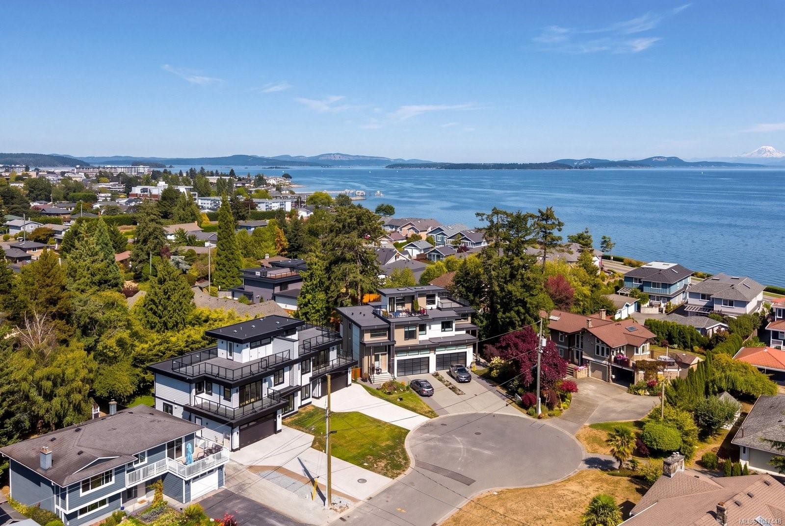 2292 Gail Pl, Sidney, BC - Outdoor With Body Of Water With View