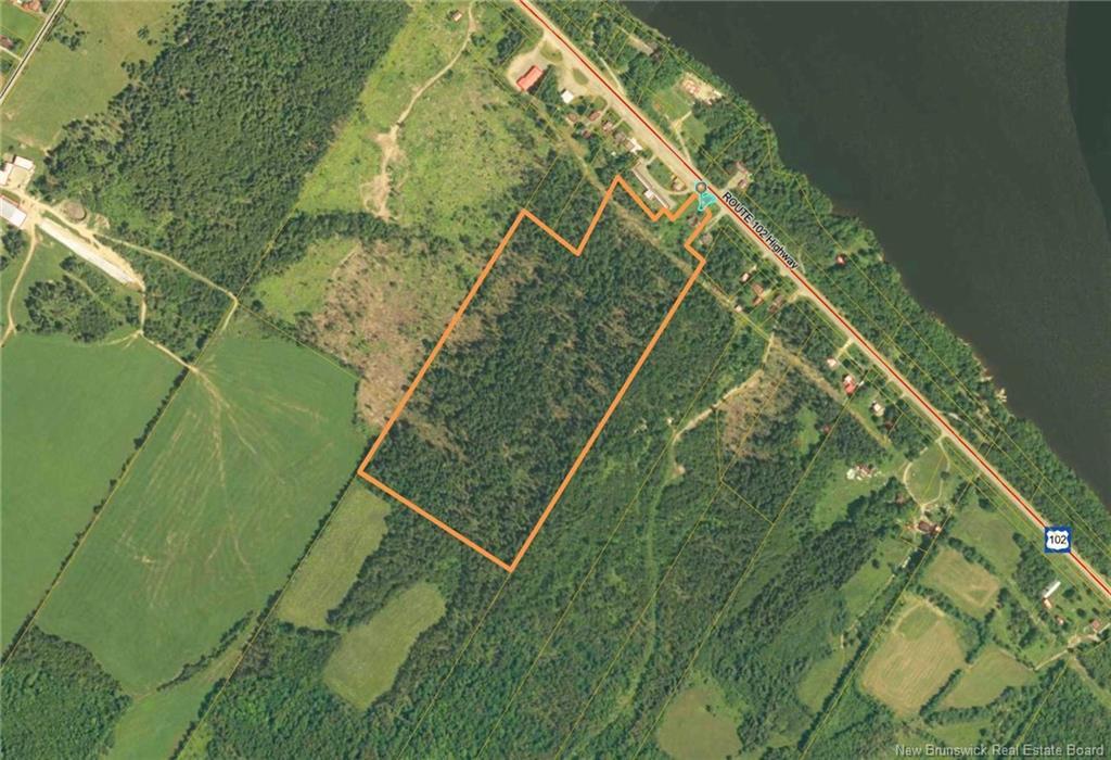 7186 Route 102, Dumfries, NB