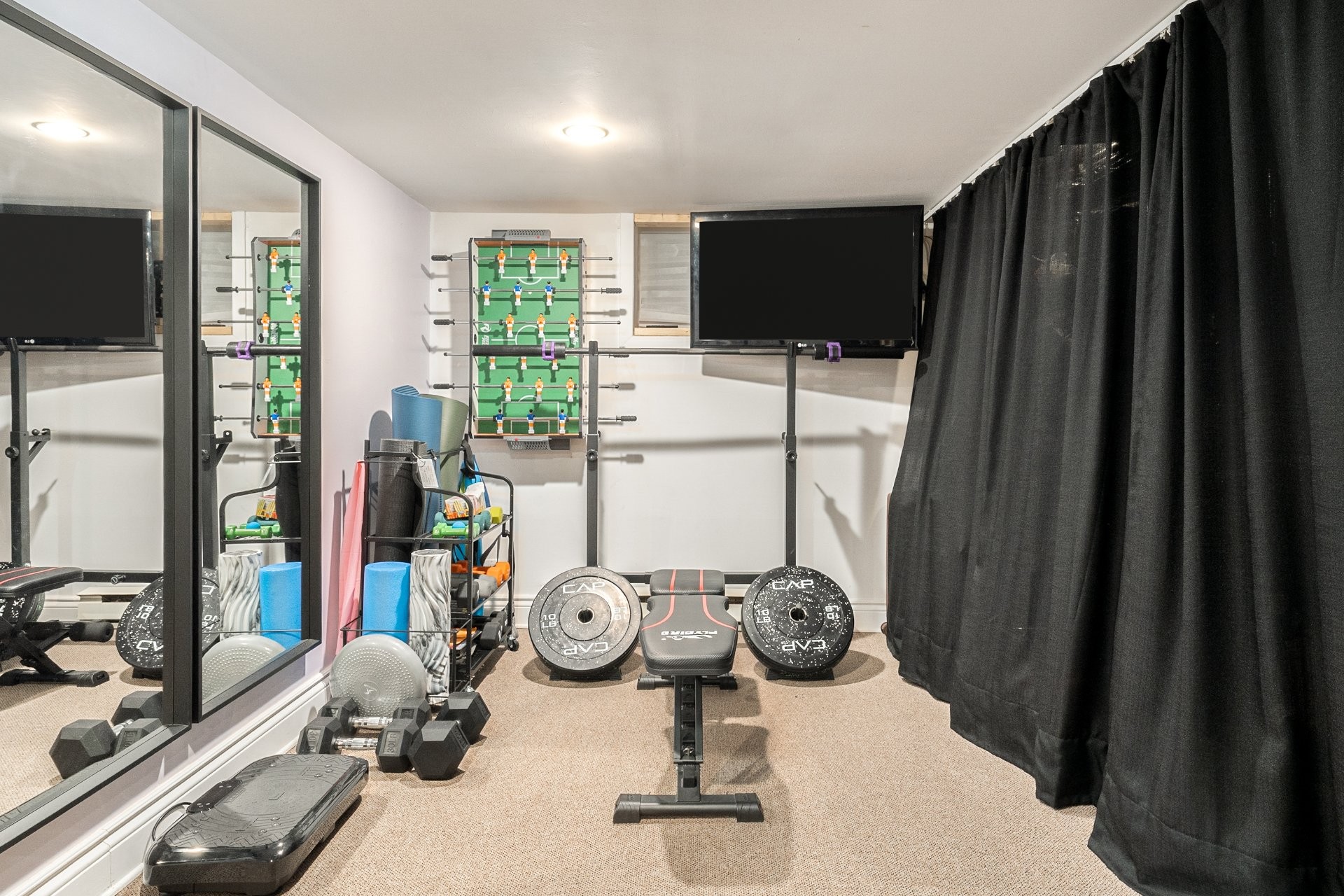 Exercise Room - 4451 Av. Wilson, Montréal (Côte-Des-Neiges/Notre-Dame-De-Grâce), QC - Indoor