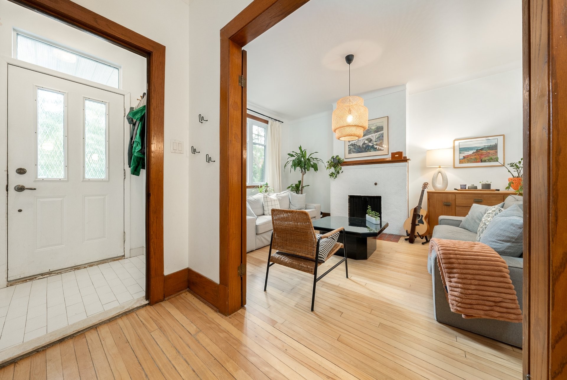 Living Room - 4451 Av. Wilson, Montréal (Côte-Des-Neiges/Notre-Dame-De-Grâce), QC - Indoor