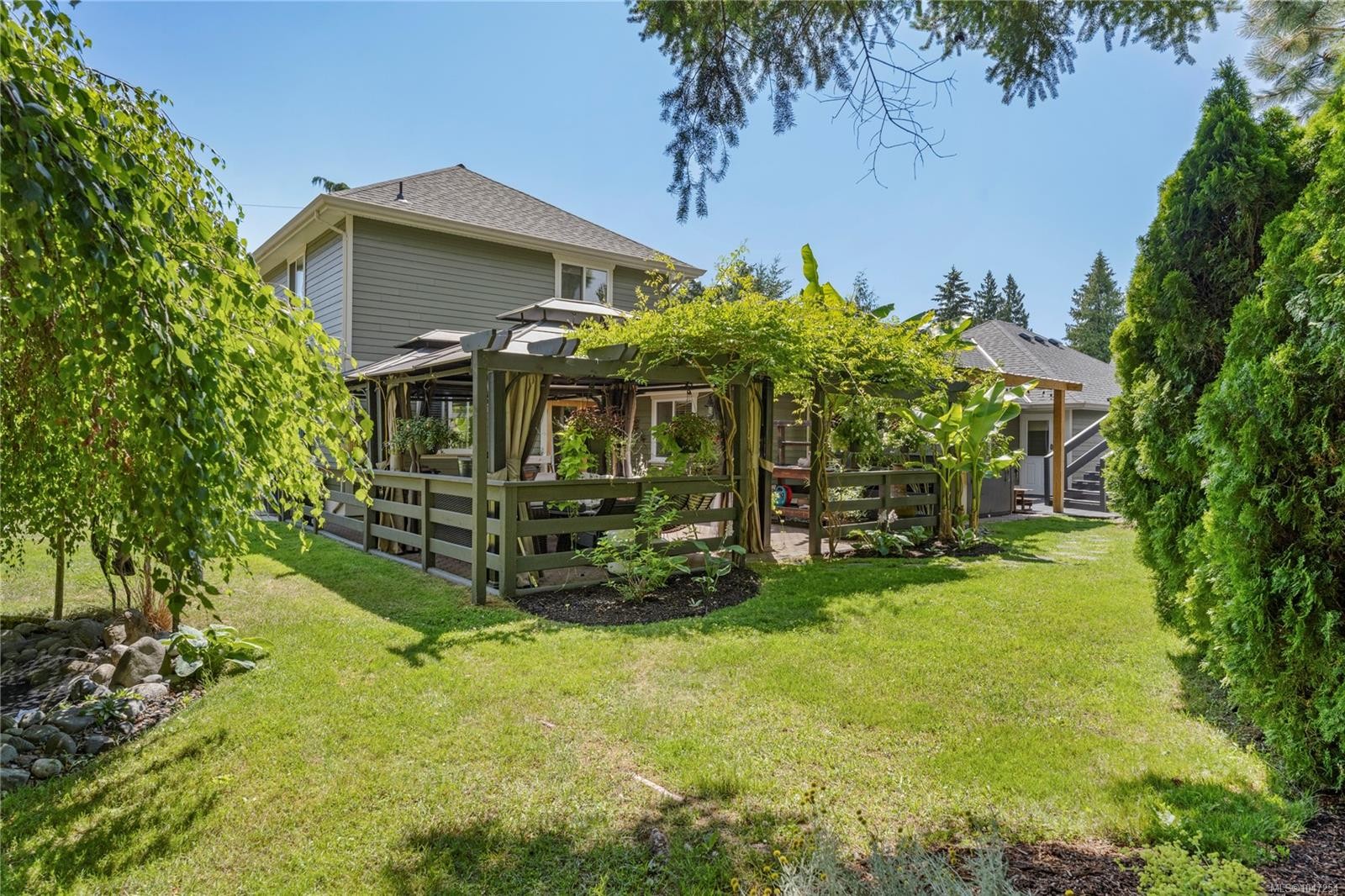 2071 Saras Way, Nanaimo, BC