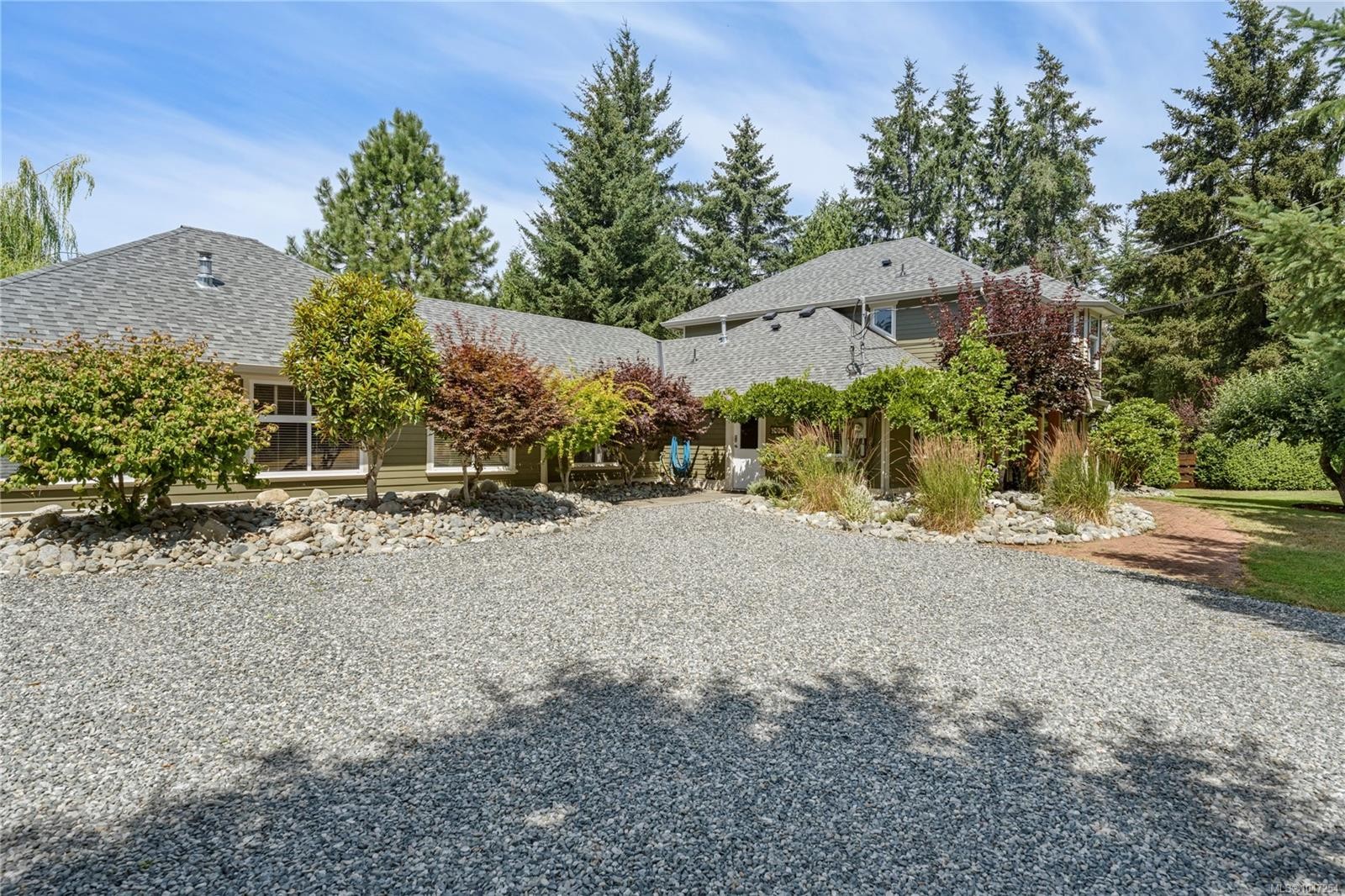 2071 Saras Way, Nanaimo, BC