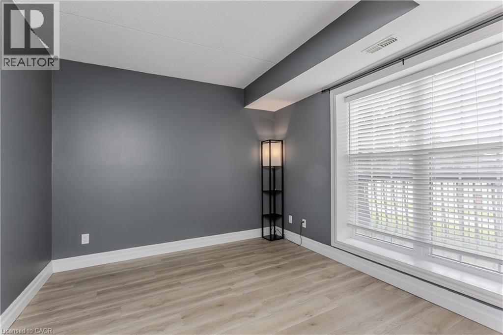 2035 Appleby Line Unit# 101, Burlington, ON - Indoor Photo Showing Other Room
