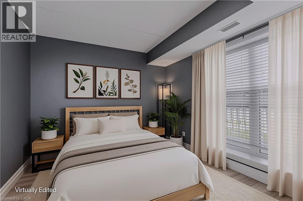 2035 Appleby Line Unit# 101, Burlington, ON - Indoor Photo Showing Bedroom
