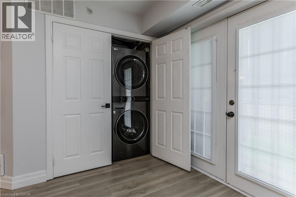 2035 Appleby Line Unit# 101, Burlington, ON - Indoor Photo Showing Laundry Room