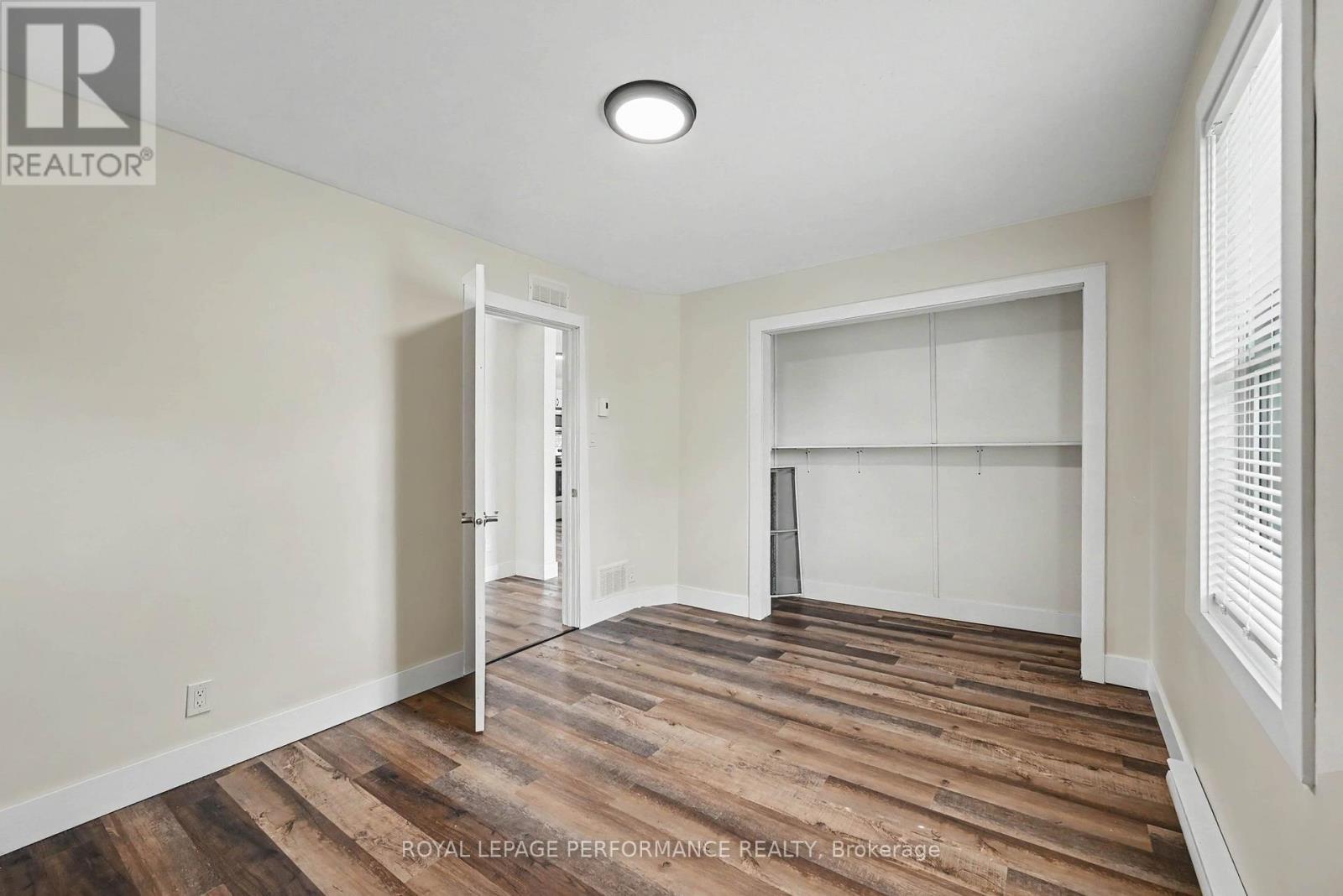 1008 Second Street E, Cornwall, ON - Indoor Photo Showing Other Room