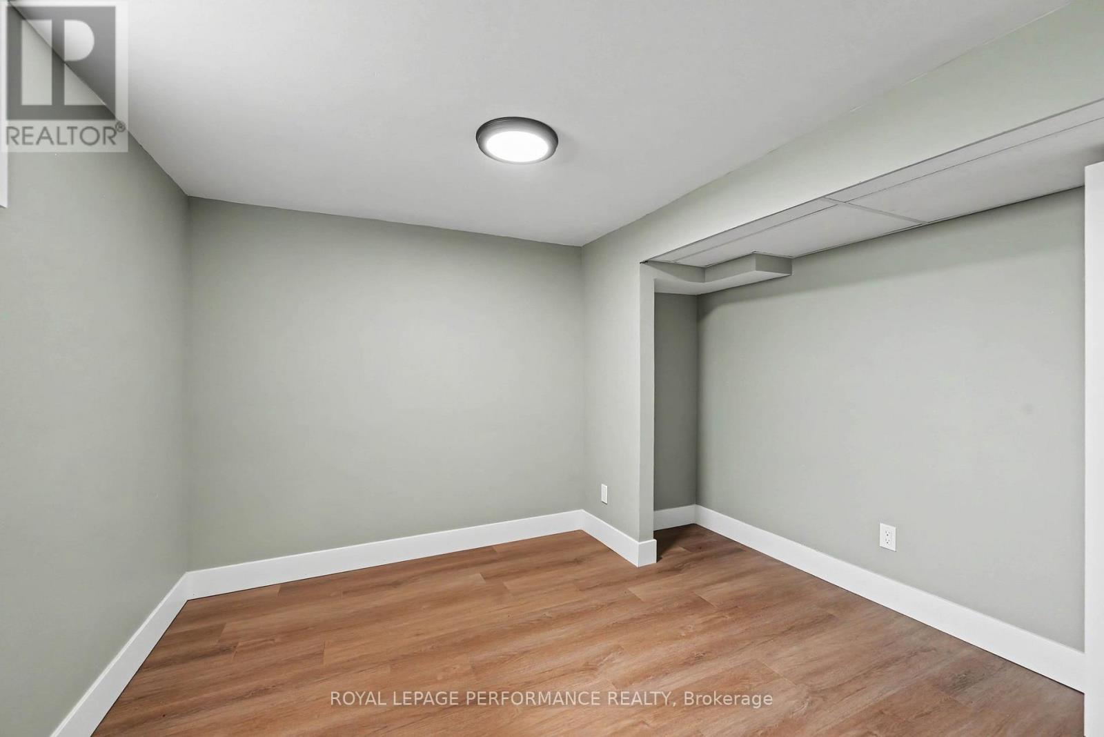 1008 Second Street E, Cornwall, ON - Indoor Photo Showing Other Room