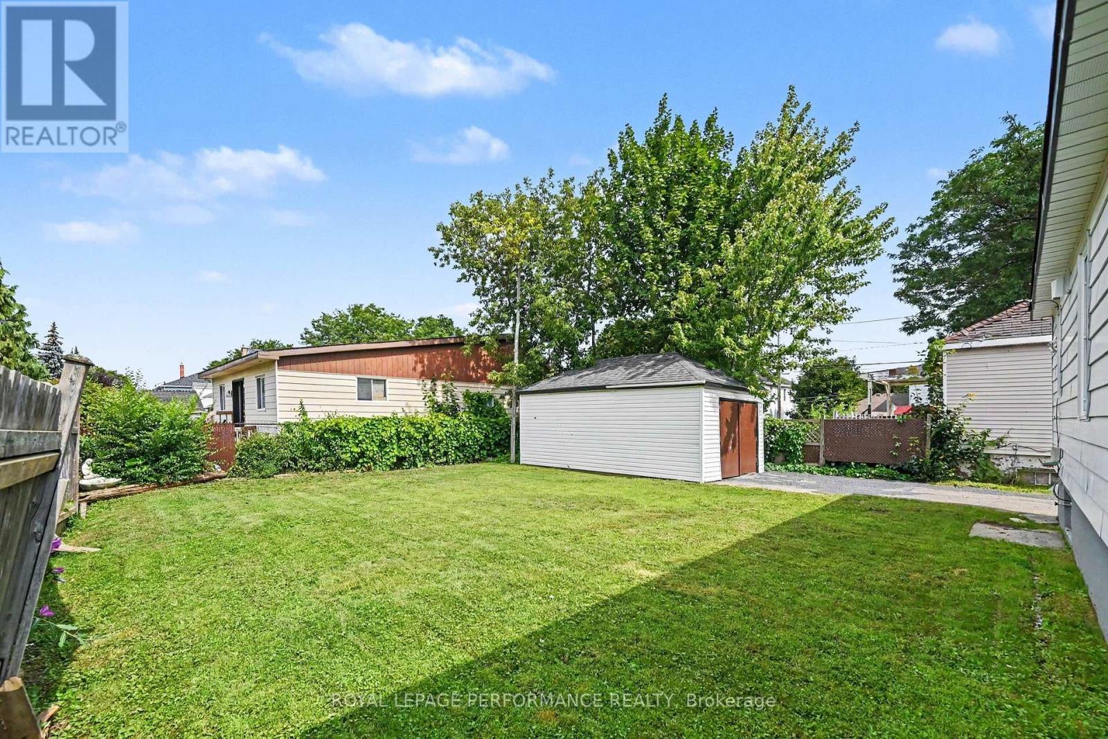 1008 Second Street E, Cornwall, ON - Outdoor